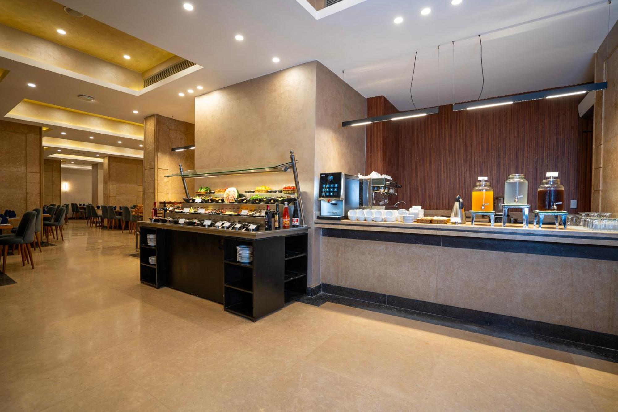 Stay Inn Pyramids Hotel Al Kawm al Akhdar Bagian luar foto